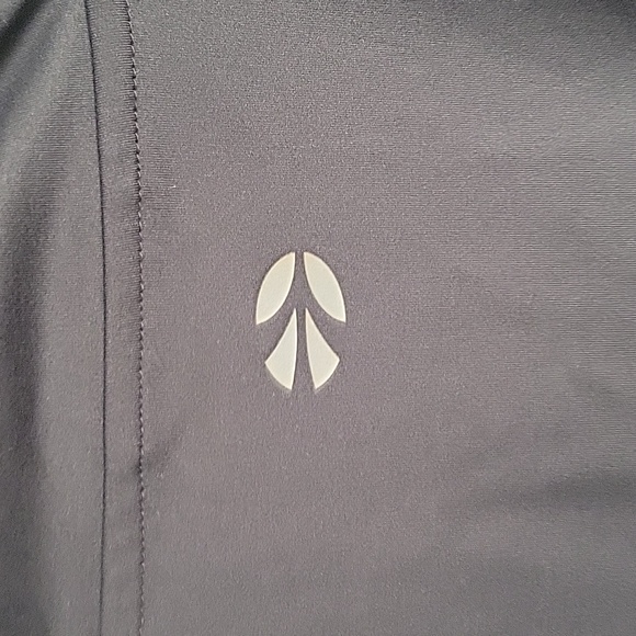 Golite hooded running jacket - Picture 3 of 6